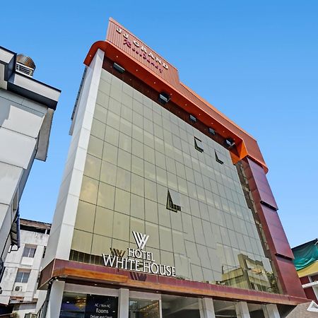 Hotel Signature Cochin Kochi Exterior photo