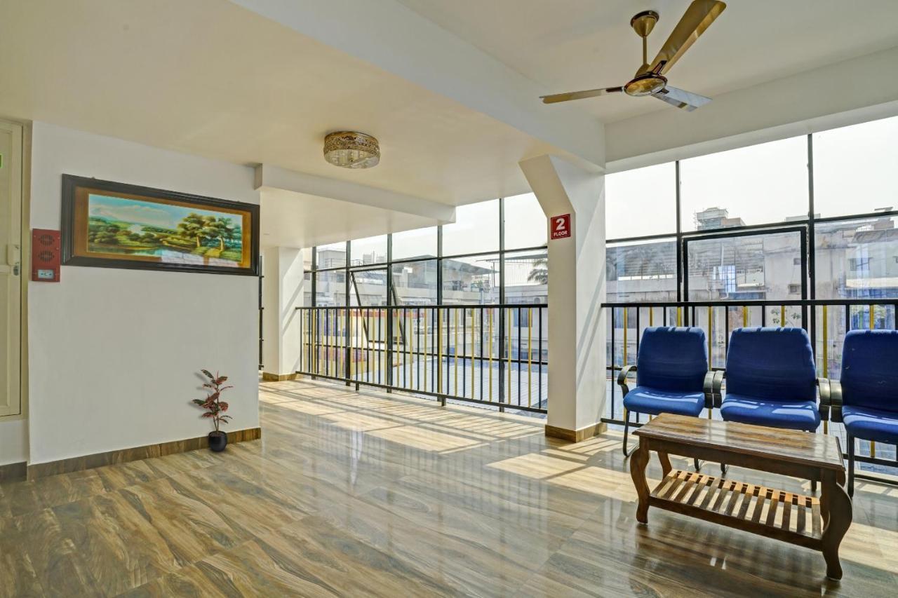Hotel Signature Cochin Kochi Exterior photo